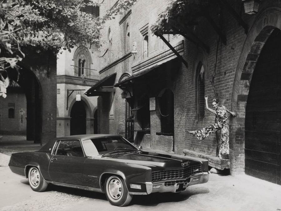  Cadillac Fleetwood Eldorado 1967 года  (фото 2 из 7)